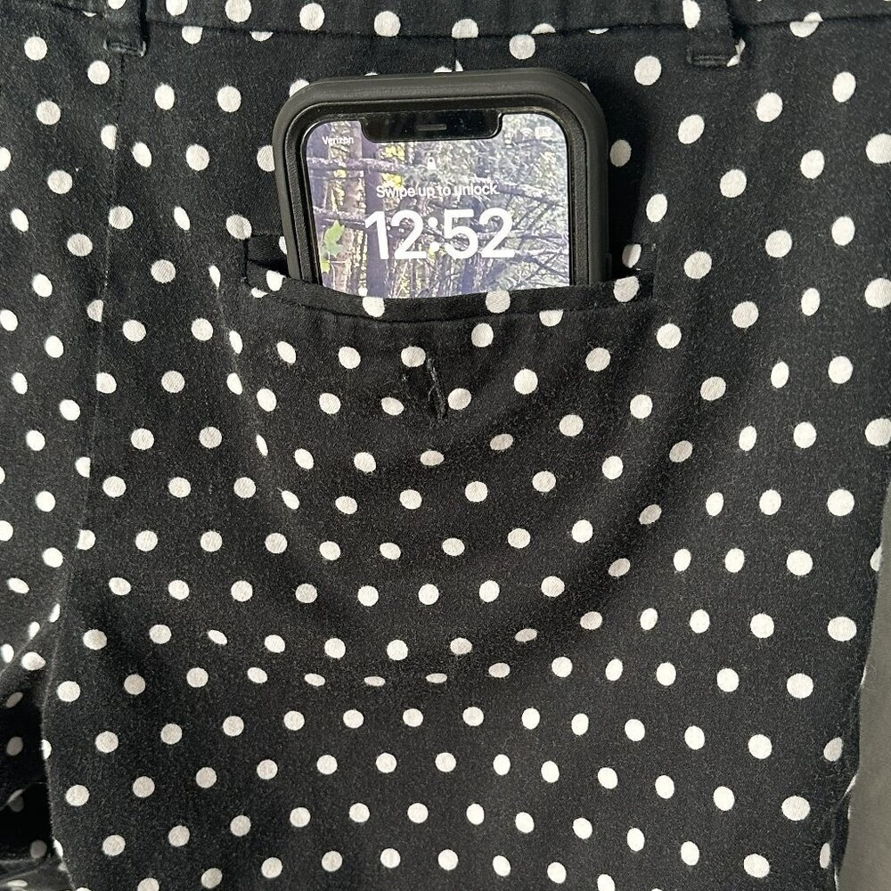 Black and White Polka Dot Dress Shorts Size 4 With Pockets - Picture 7 of 10